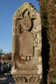 Croix du cimetière en pierre