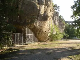 Abri préhistorique de la Salpêtrière