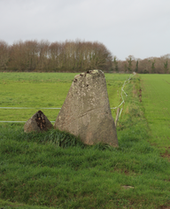 Menhir de Mescleo