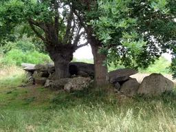 Allée couverte de Kermeur Bihan