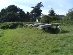 Allée Couverte de Prajou-Menhir