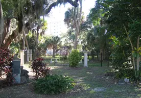 Houston Pioneer Cemetery