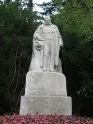 Adalbert-Stifter-Denkmal