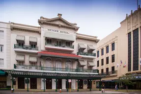 Menger Hotel