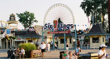 Kentucky Kingdom and Hurricane Bay