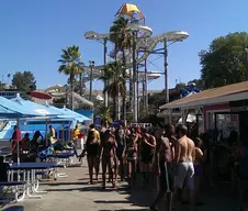 Raging Waters Sacramento