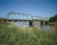 Southwest Fifth Street Bridge