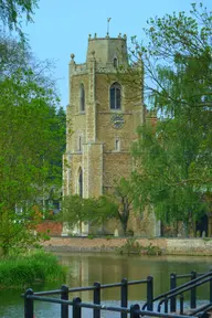 St James (Hemingford Grey Parish Church)