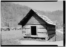 Joe Queen Corn Crib