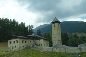 Kirche St. Ulrich und Nikolaus und Hospiz