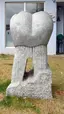 Zahnskulptur am Kurfürstendamm 118
