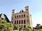 Queen's Palace