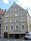 Wohn- und Geschäftshaus