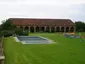 Gartenbaudenkmale, Orangerie mit Weinkeller, Gartenmauer und Zufahrtstor