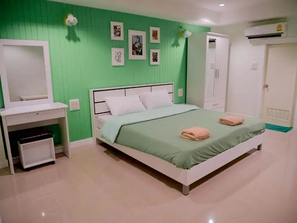 UJ Apartment