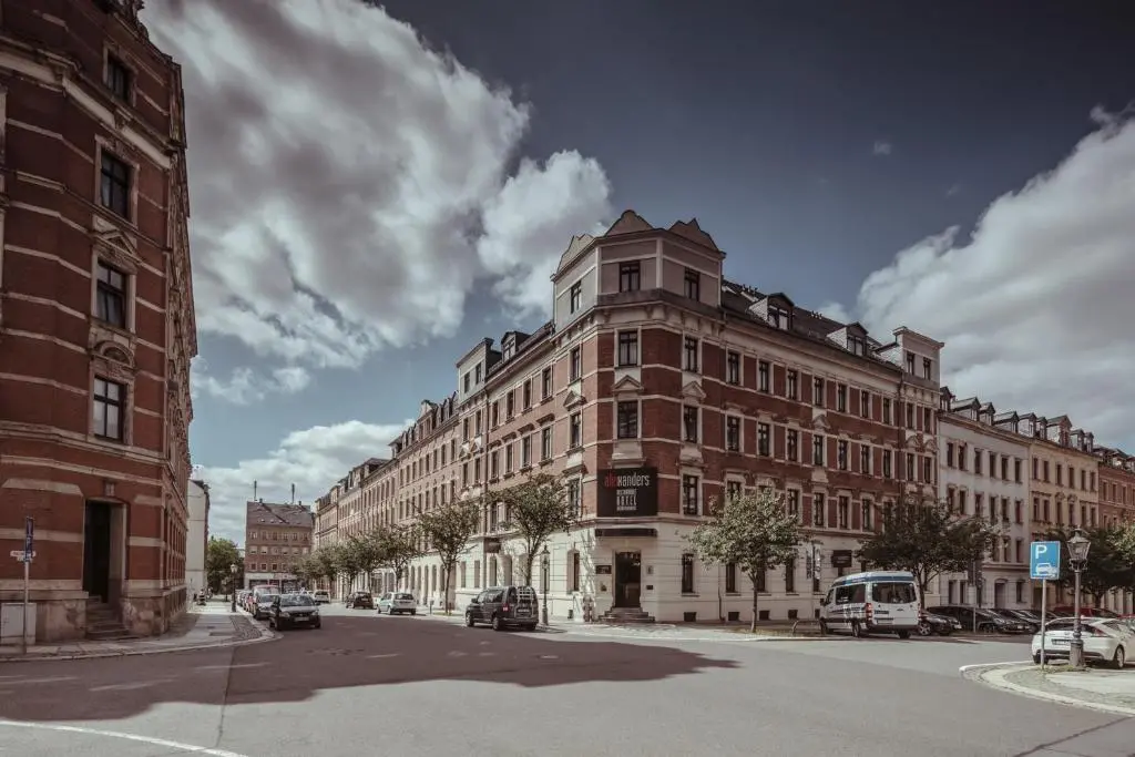 Alexxanders Hotel & Boardinghouse