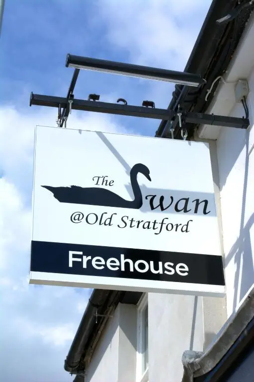 The Swan @Old Stratford Hotel