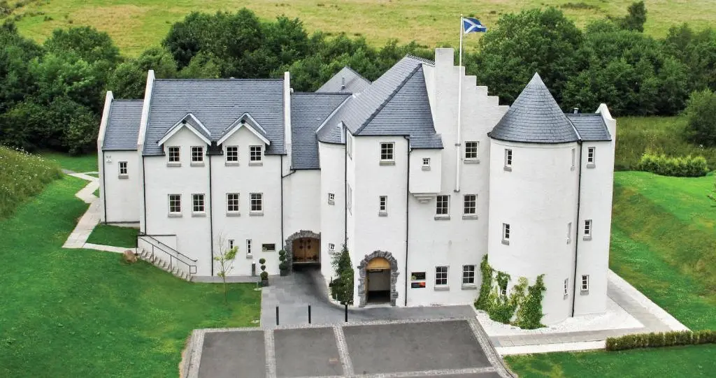 Glenskirlie Castle Hotel