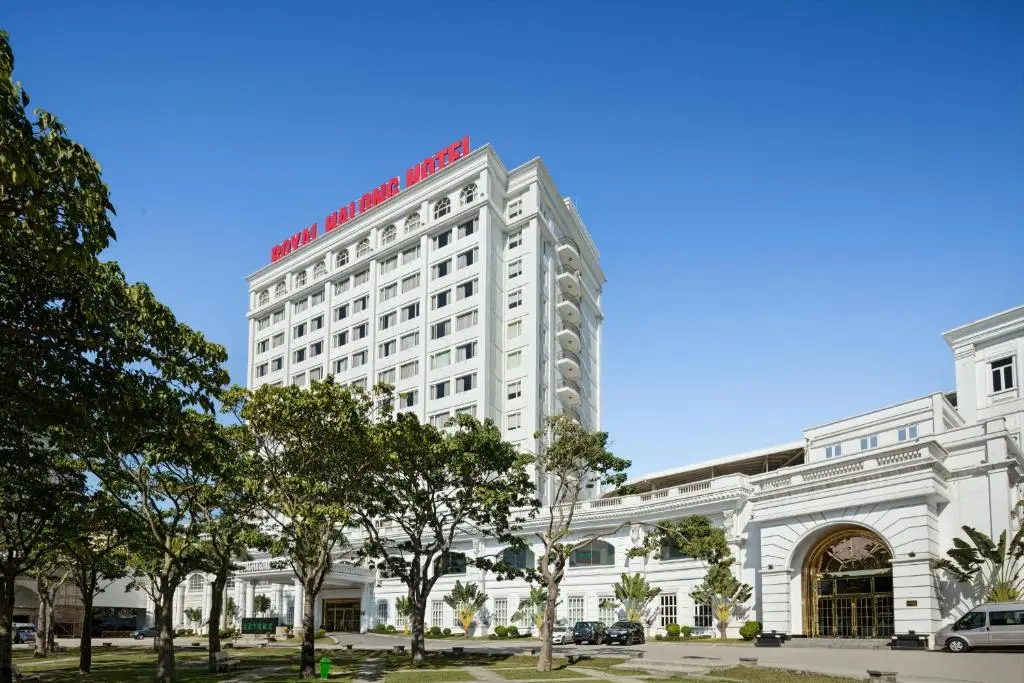 Royal Halong Hotel