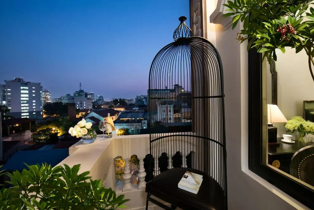 Hanoi Center Silk Premium Hotel