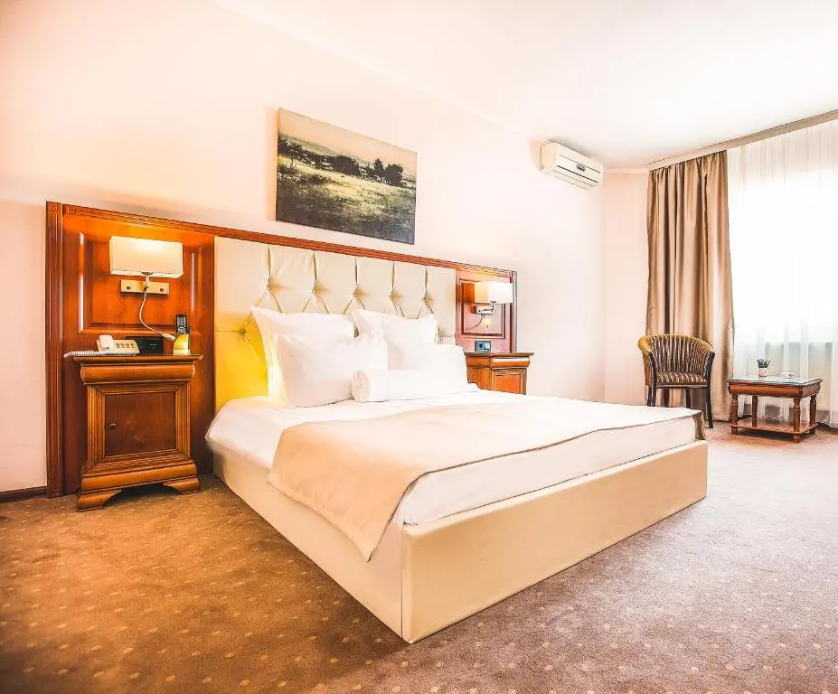 Hotel Athos RMT
