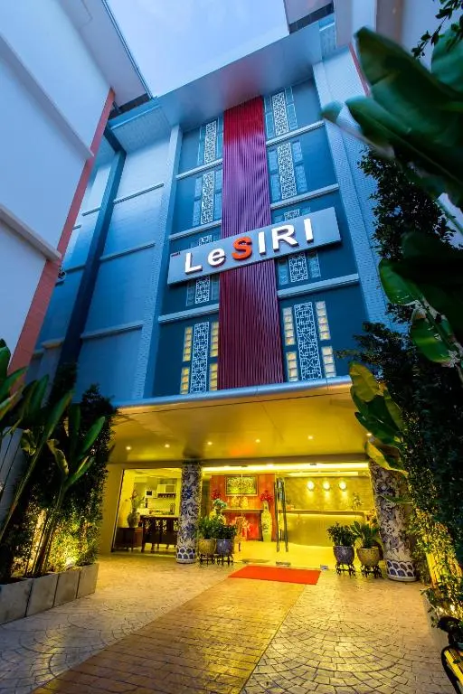 Rung Aroon Hotel