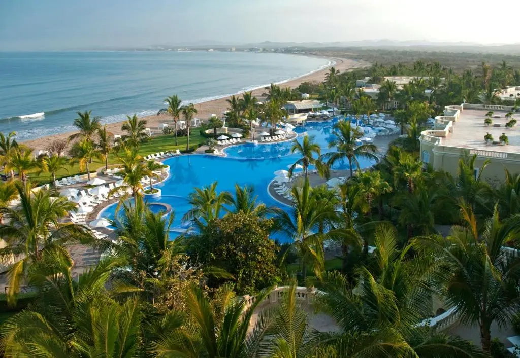 Pueblo Bonito Emerald Bay