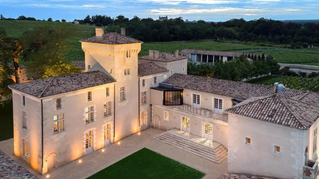 Château Lafaurie Peyraguey Lalique