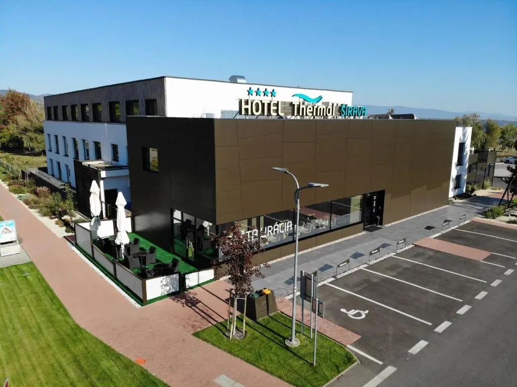 Hotel Thermal Širava