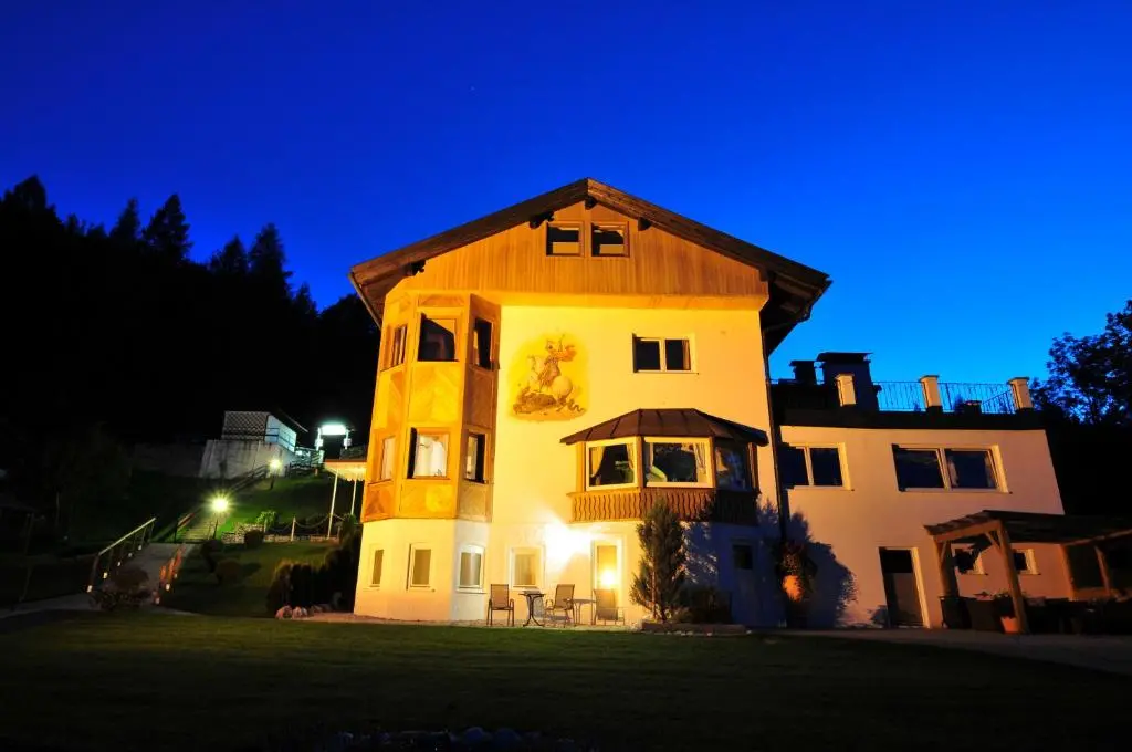 Hotel Mittenwald Drachenburg