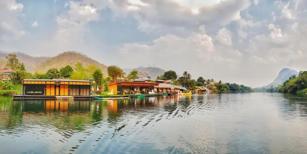 Baan Krupong