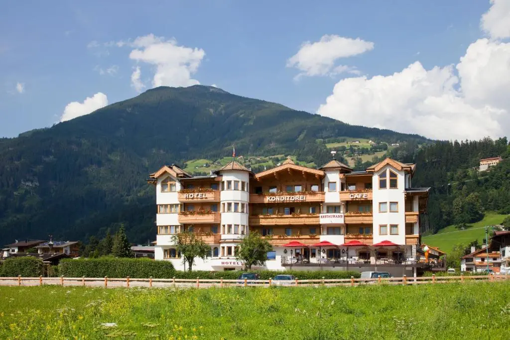 Hotel Riedl im Zillertal