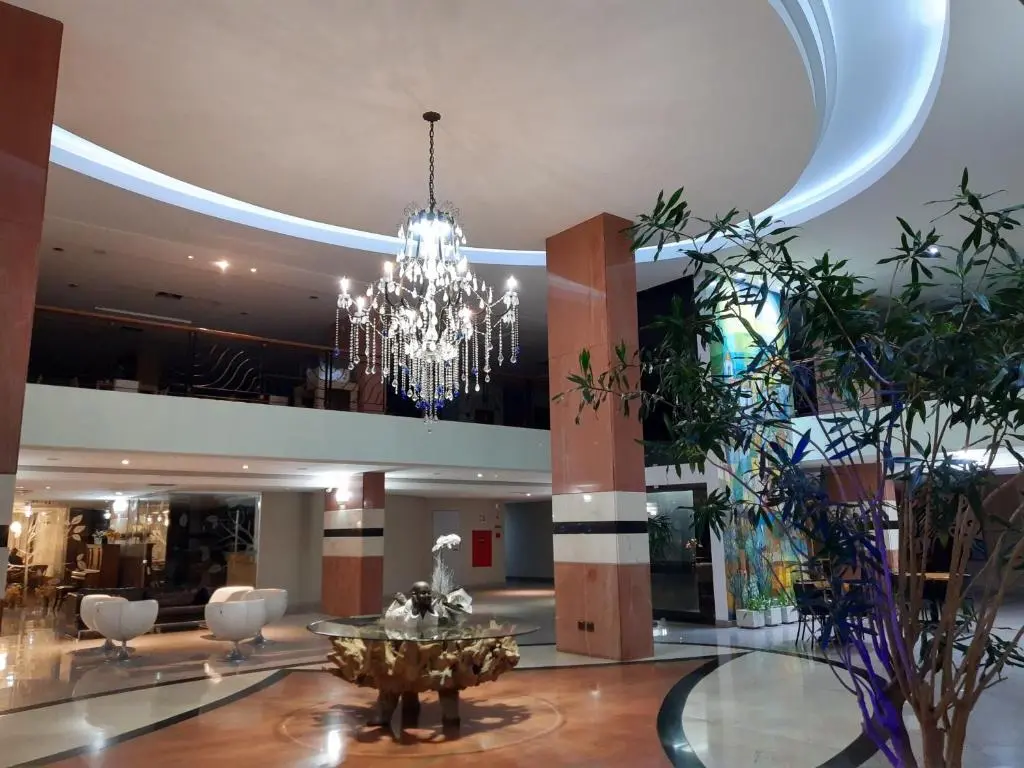 Constantino Hotel & Eventos