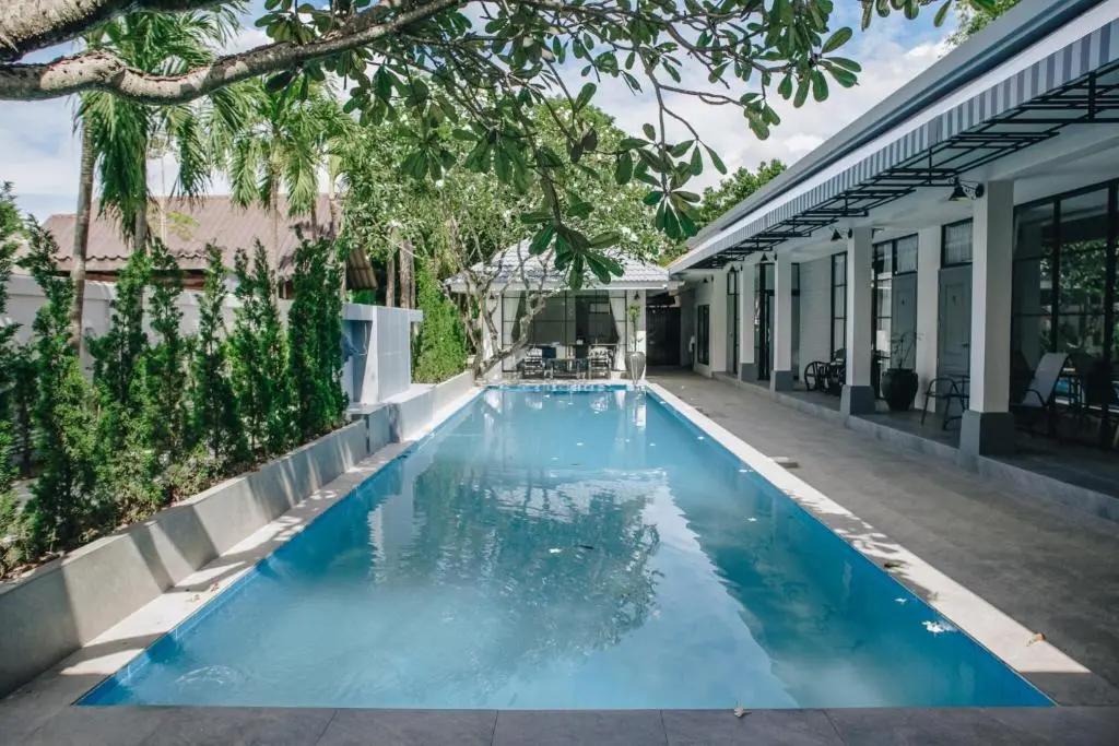 La Riva Boutique Hotel