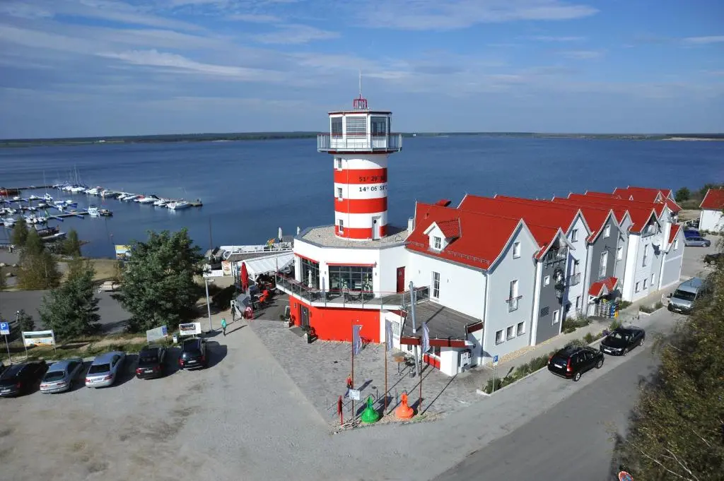 DerLeuchtTurm