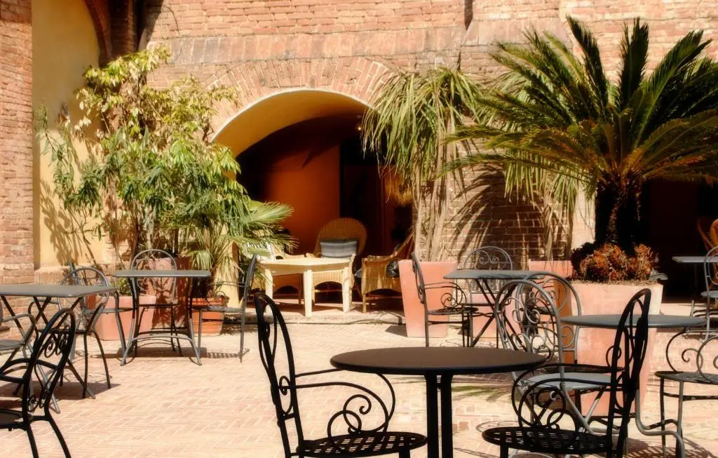 Il Chiostro del Carmine
