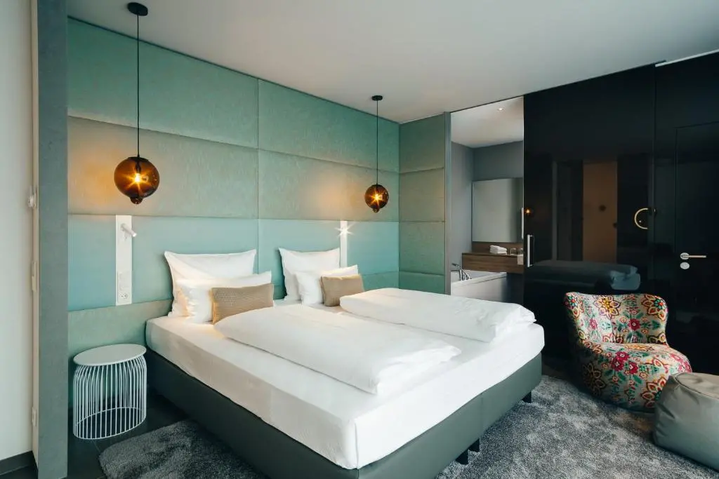 VILOTEL