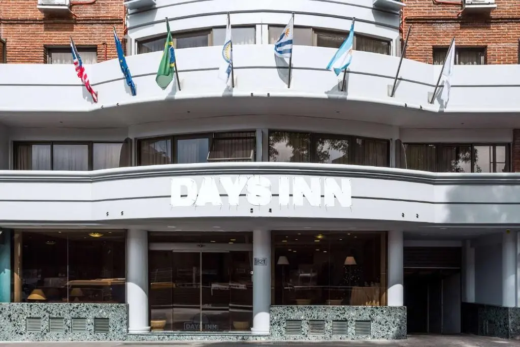 Hotel Days Inn Montevideo