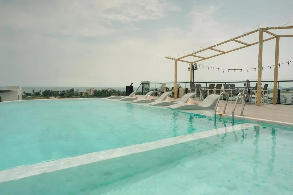 Whale Hua Hin