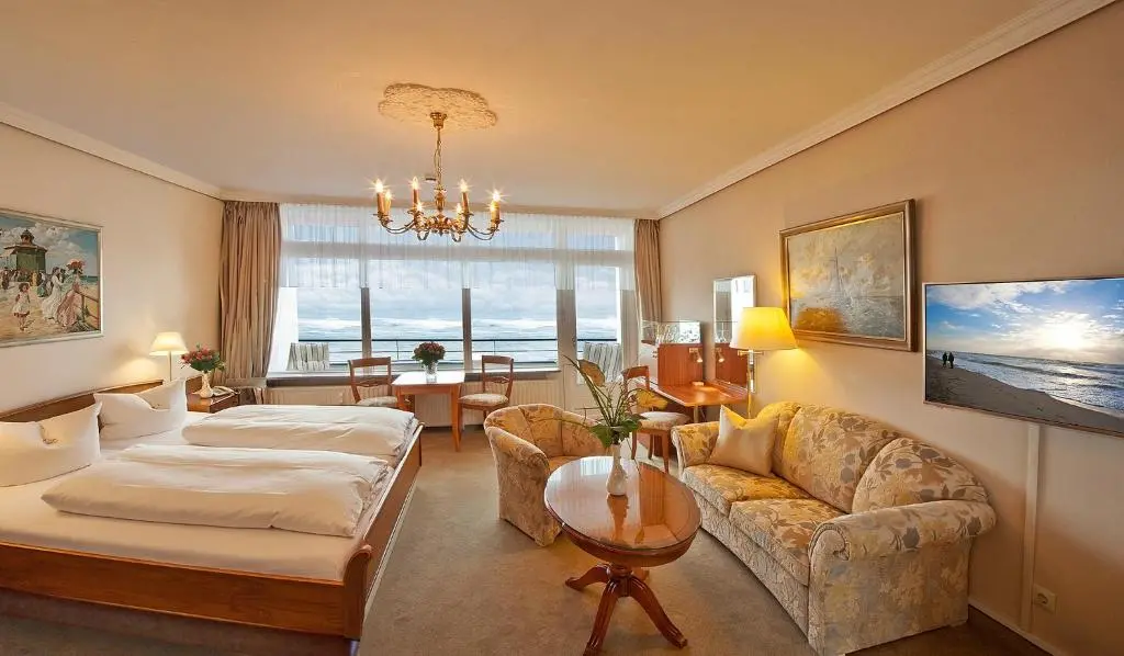Strandhotel Monbijou