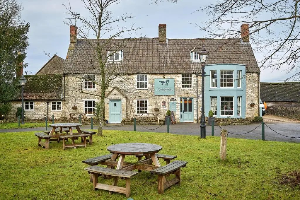 The Horse & Groom Inn