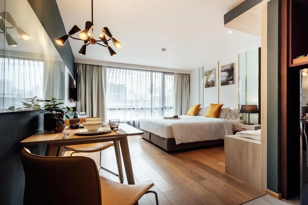 Montana Bangkok Hotel & Residence