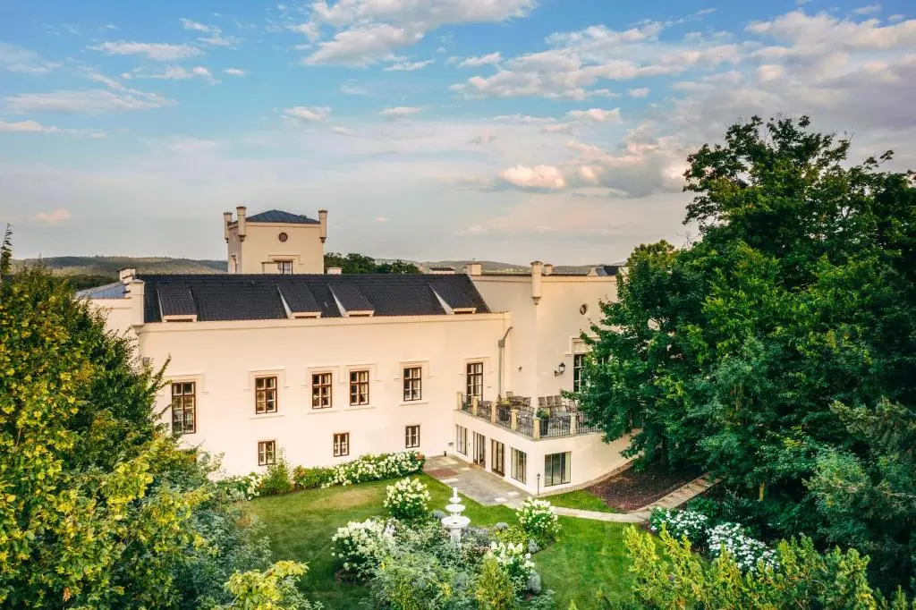 Chateau Trnová