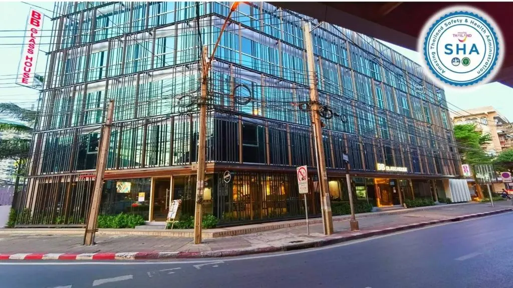 BB Glass House
