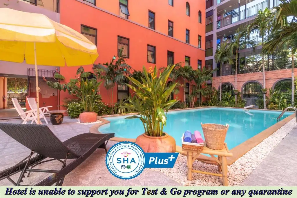 Ban Suan Phran Nok Hotel