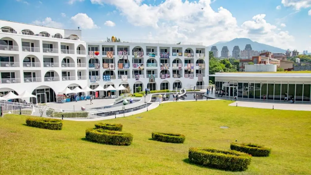 Golden Tulip Fab Hotel