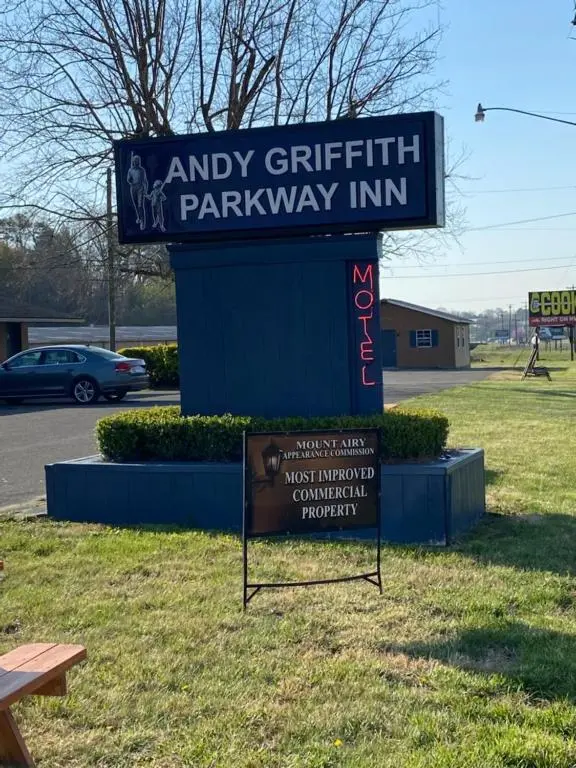 Andy Griffith Parkway Inn