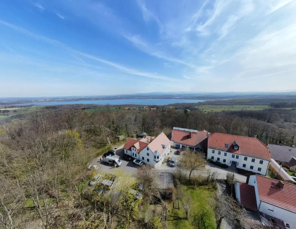 Hotel Kreuzbergbaude