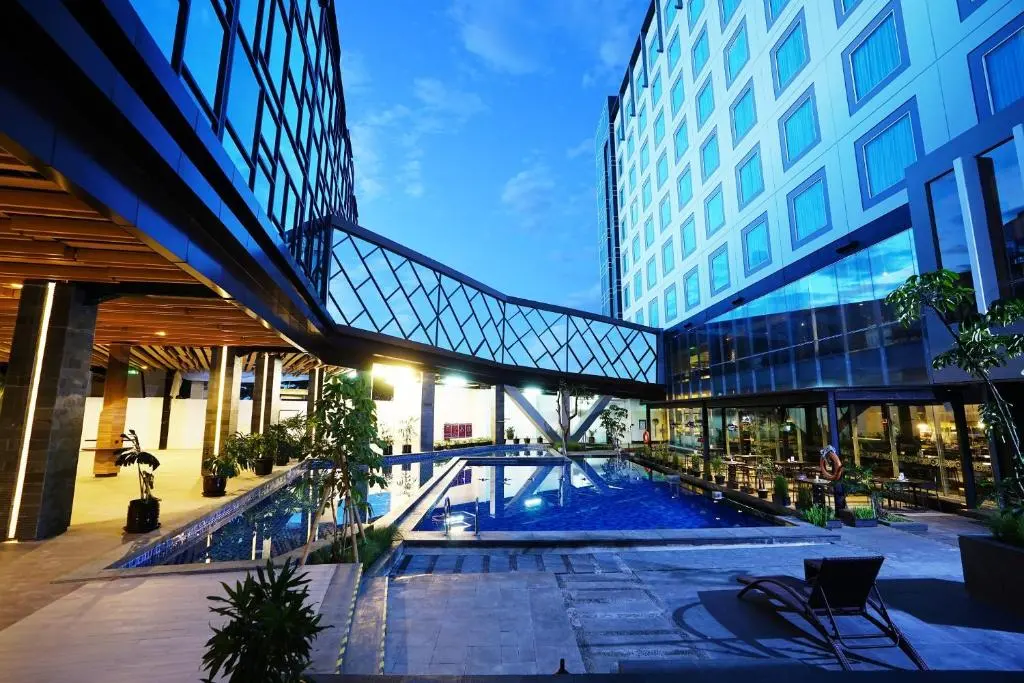 Holiday Inn Bandung Pasteur