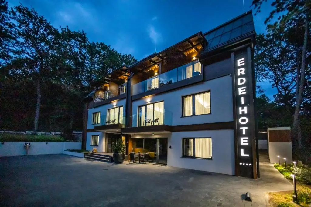 4 Évszak Erdeihotel